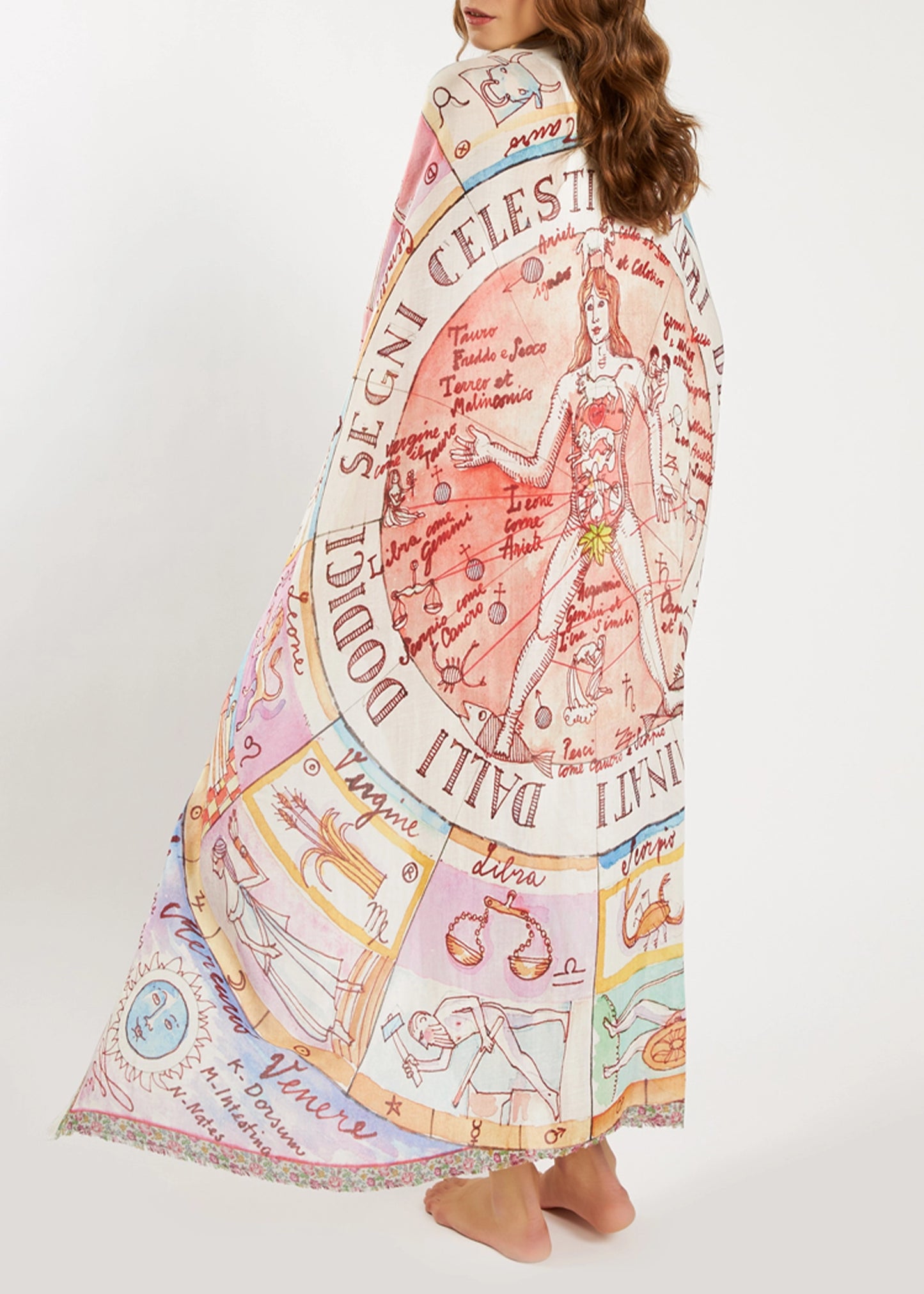Faliero-Sarti-oroscopo-scarf