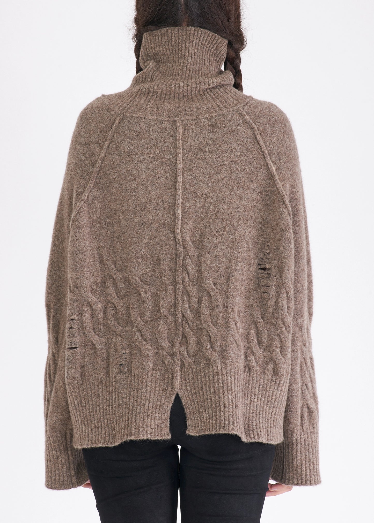 Isabel-Benenato-yak-knit-turtleneck-Sweater-dk76f24