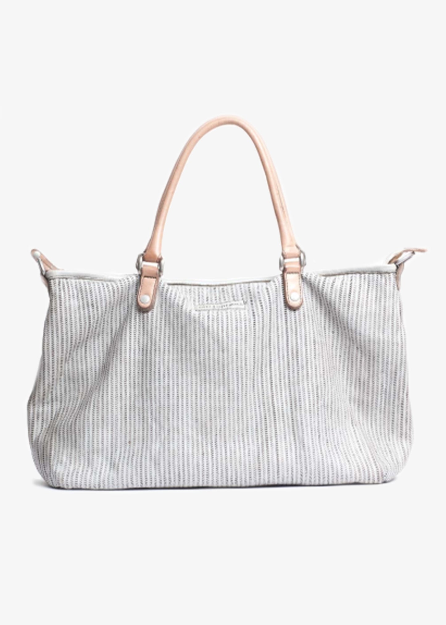 Vive-La-Difference-flaming0-calf-v-shoulder-bag