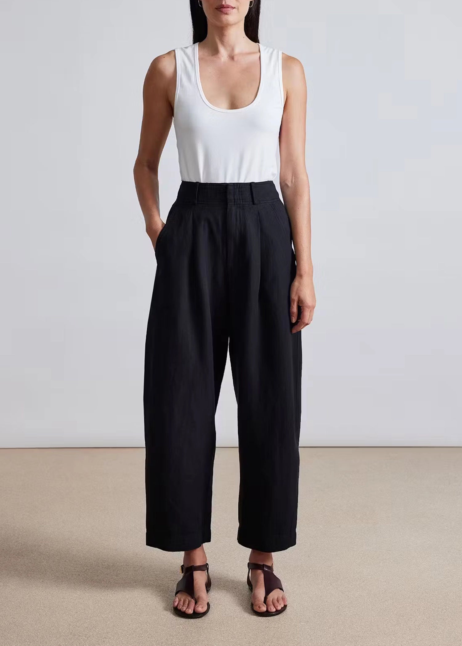 Apiece-Apart-Bari-Crop-Trouser-black