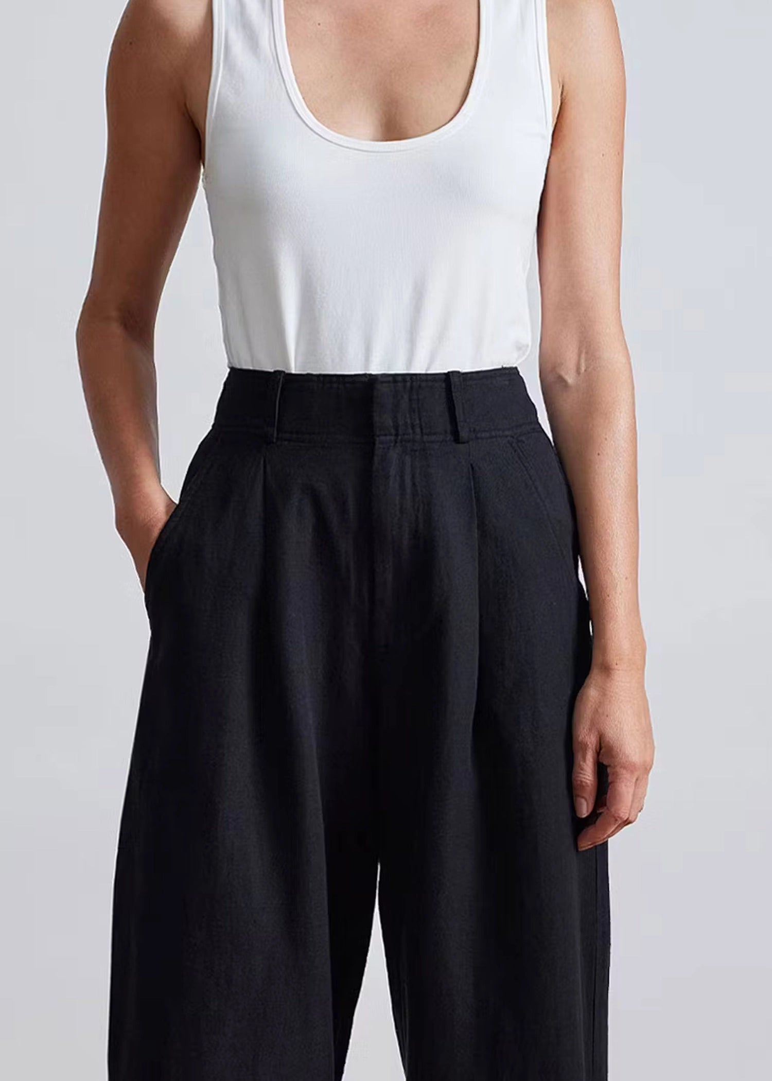 Apiece-Apart-Bari-Crop-Trouser-black