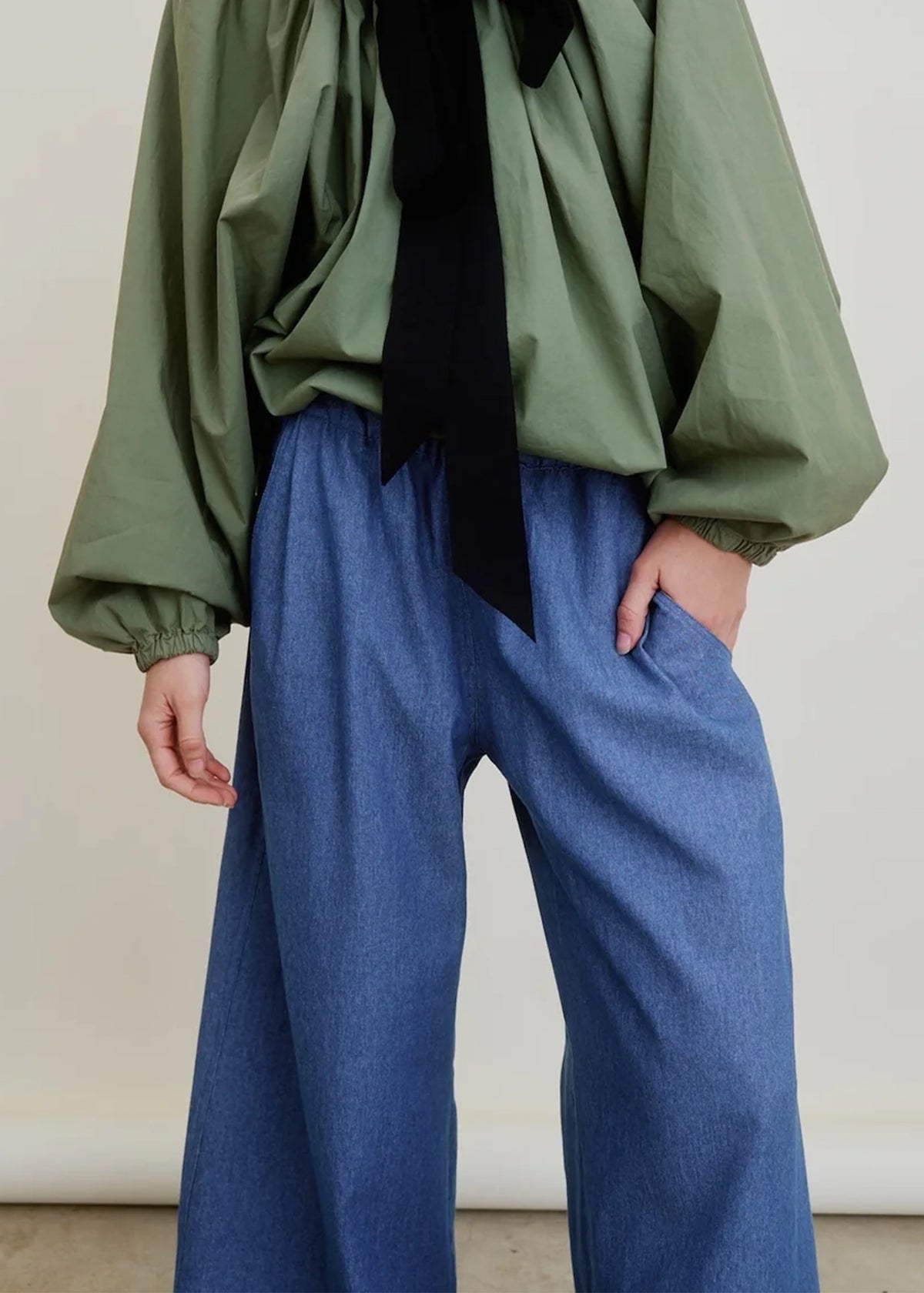 Aquarius-Cocktail-Connor-Pant-Washed-Denim