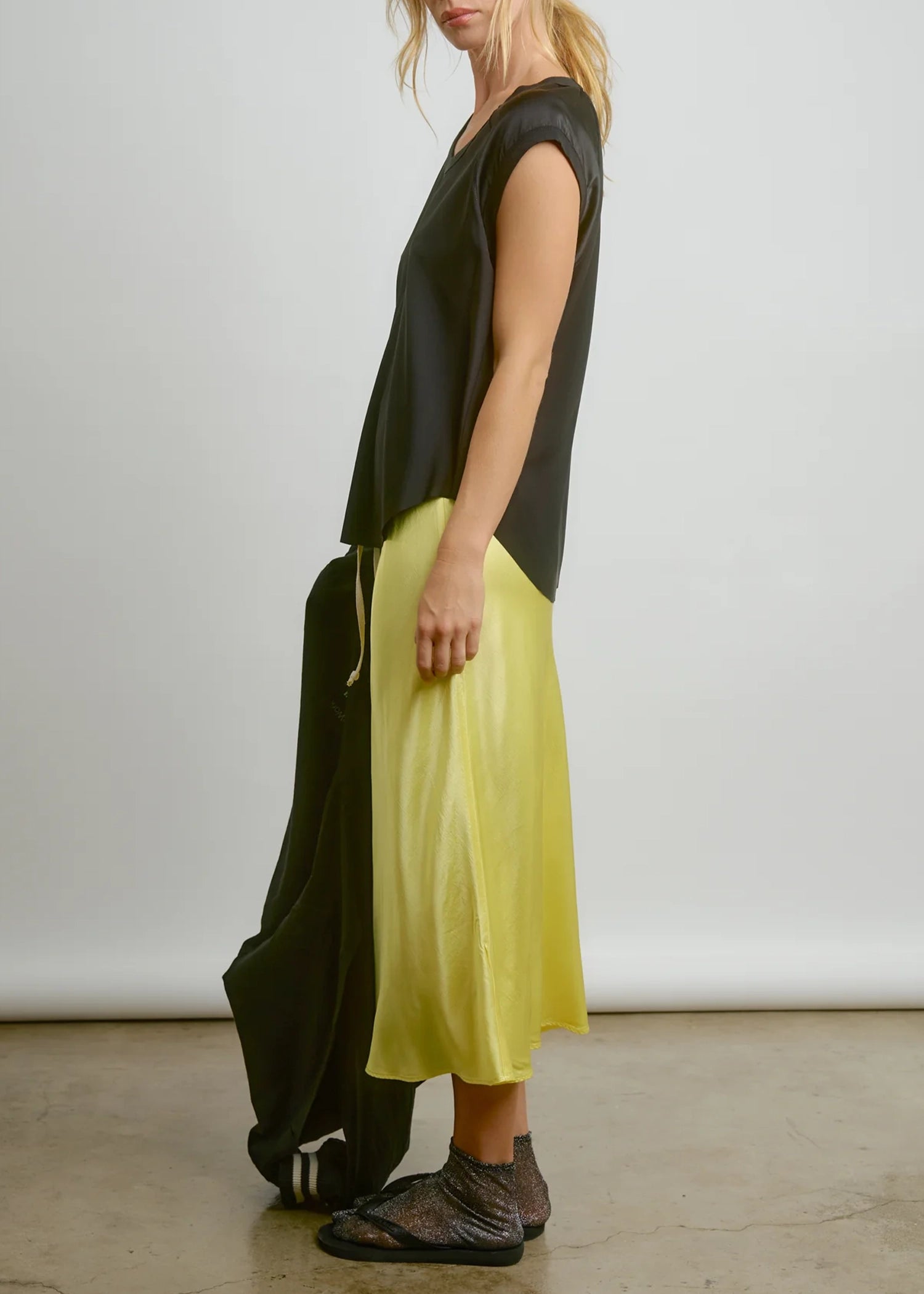 Aquarius-Cocktail-Mia-Skirt-Sunshine