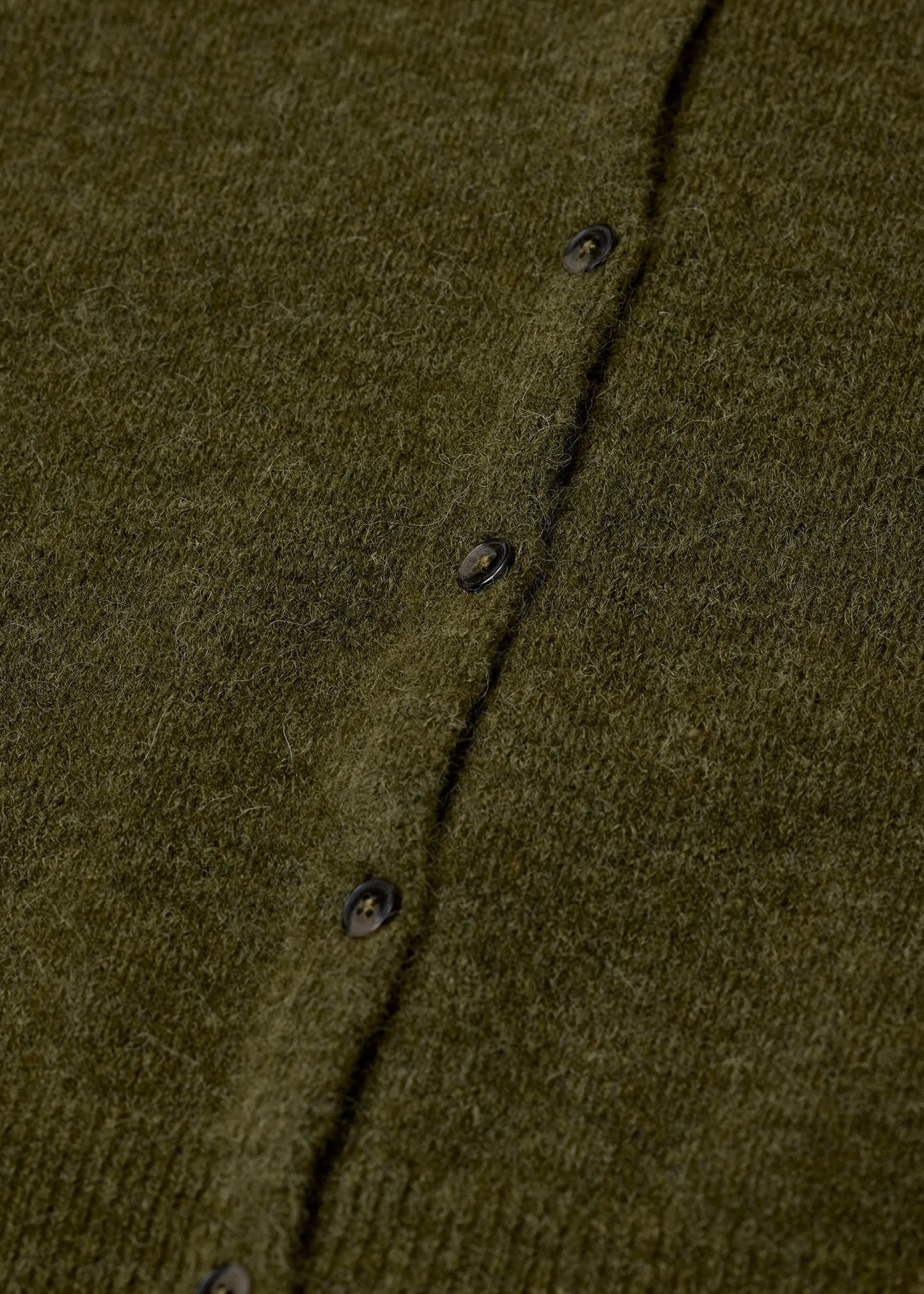 Closed-Crew-Neck-Cardigan-alpaca-wool-blend