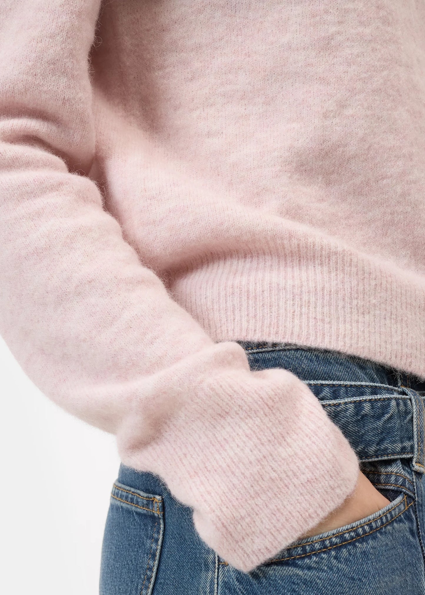 Closed-Crew-Neck-Cardigan-alpaca-wool-blend