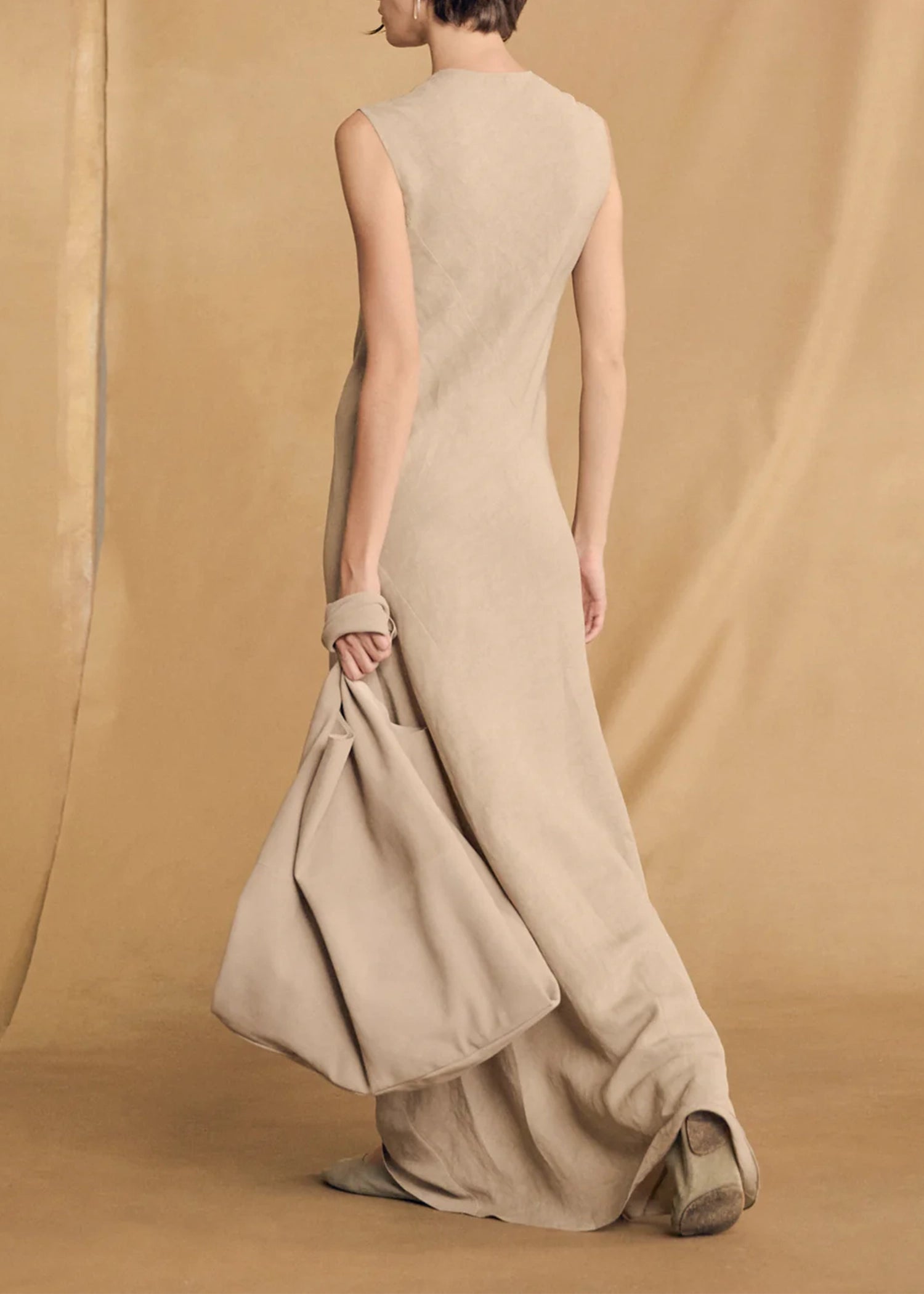 Cortana-Fania-stone-long-dress