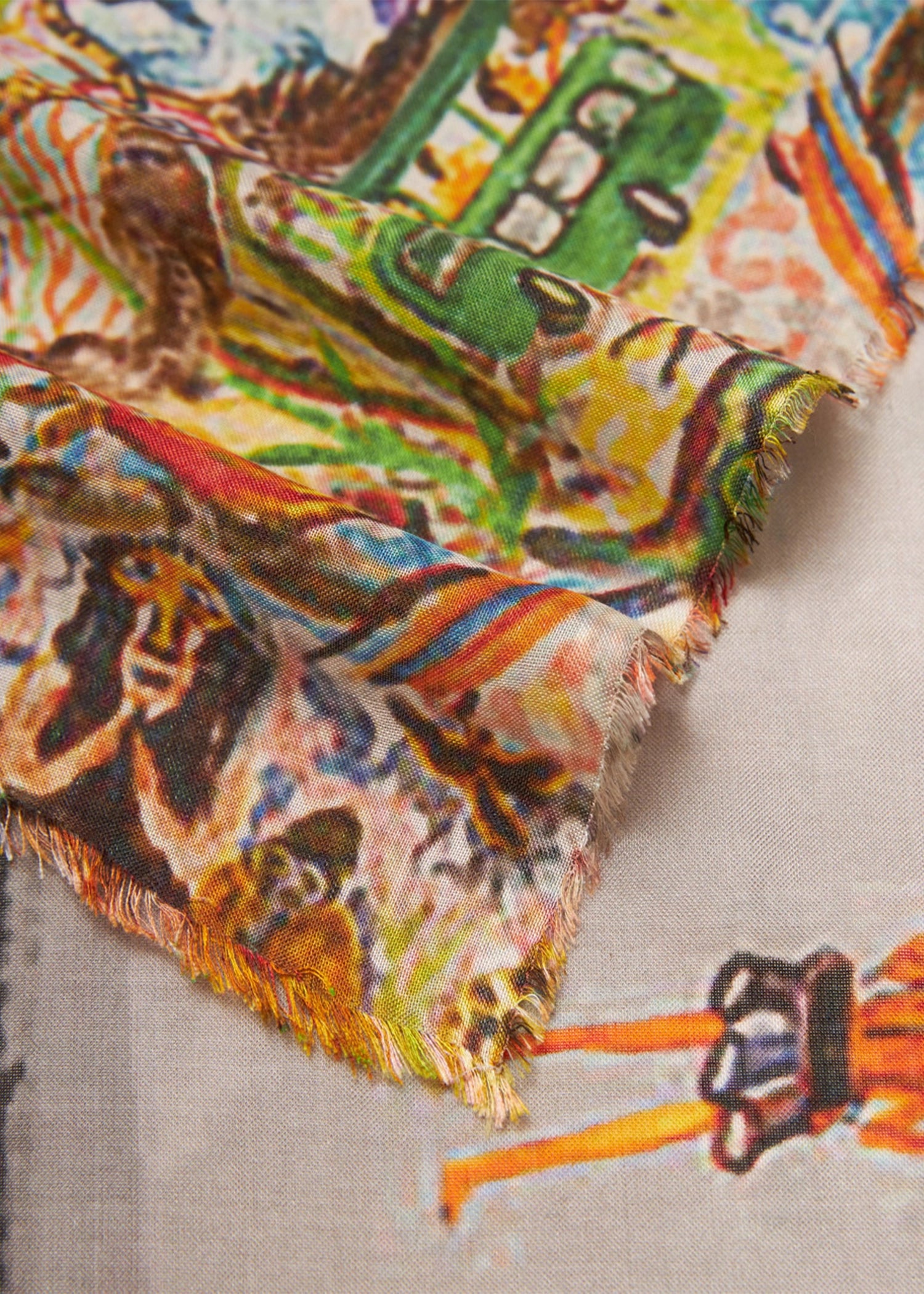 Faliero-Sarti-Giraffes-and-Zebras-Silk-Scarf