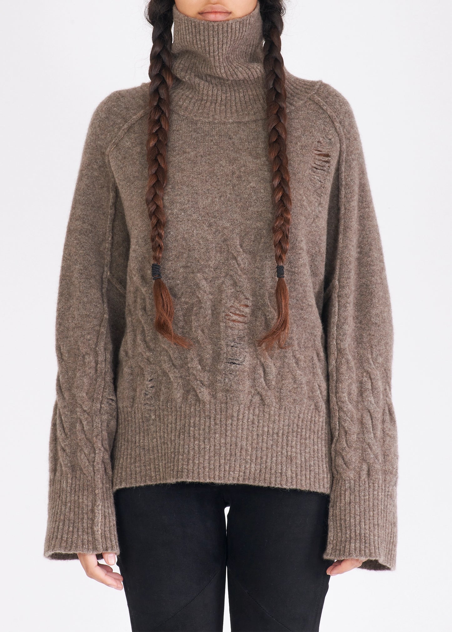 Isabel-Benenato-yak-knit-turtleneck-Sweater-dk76f24