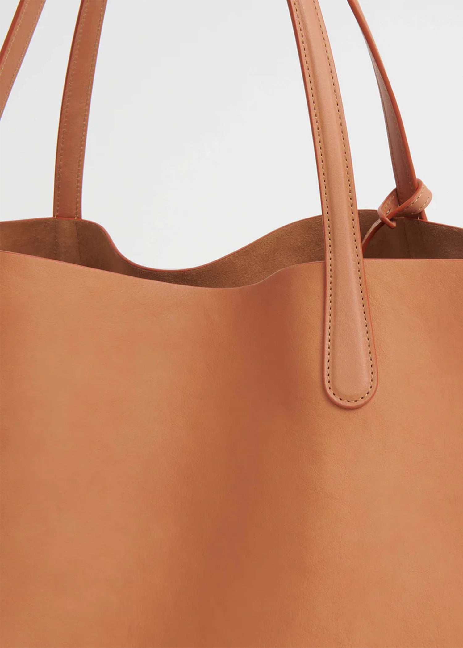 Mansur-Gavriel-Everyday-Tote-Cammello