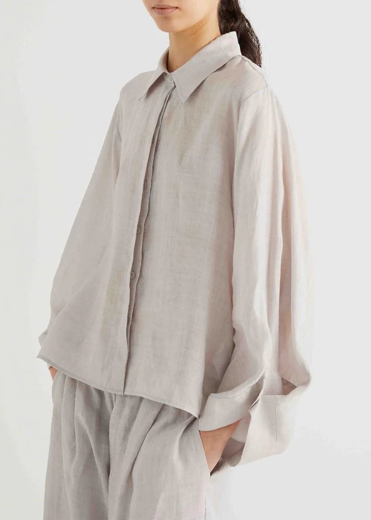 Meimeij-Shirt-with-english-style-front-fastening