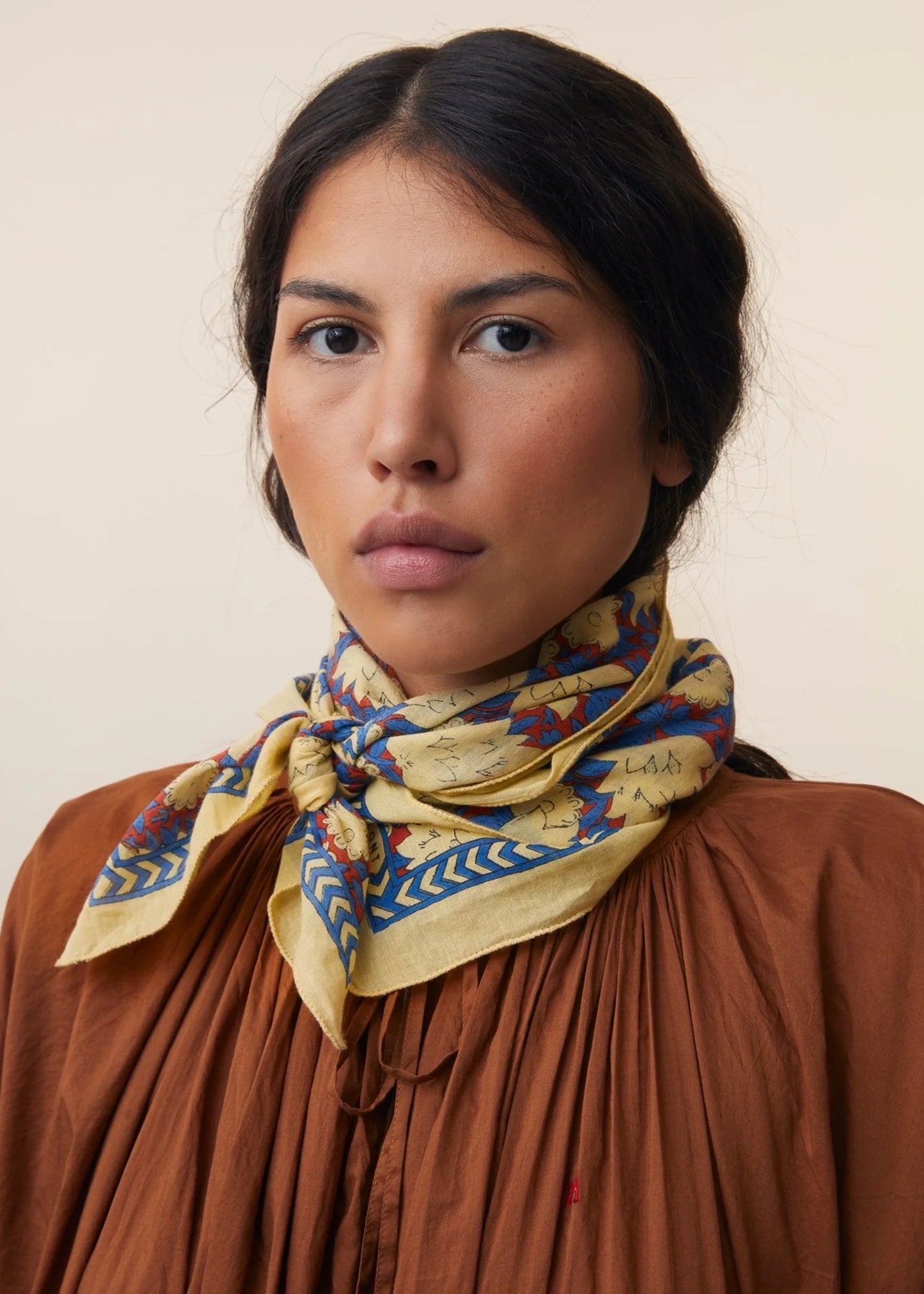 Moismont-scarf-680-natural