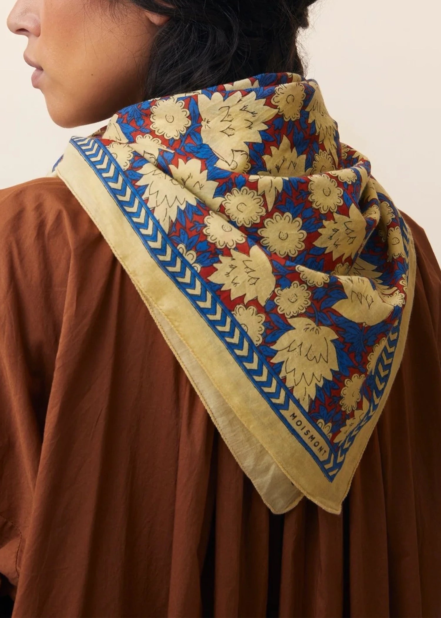 Moismont-scarf-680-natural
