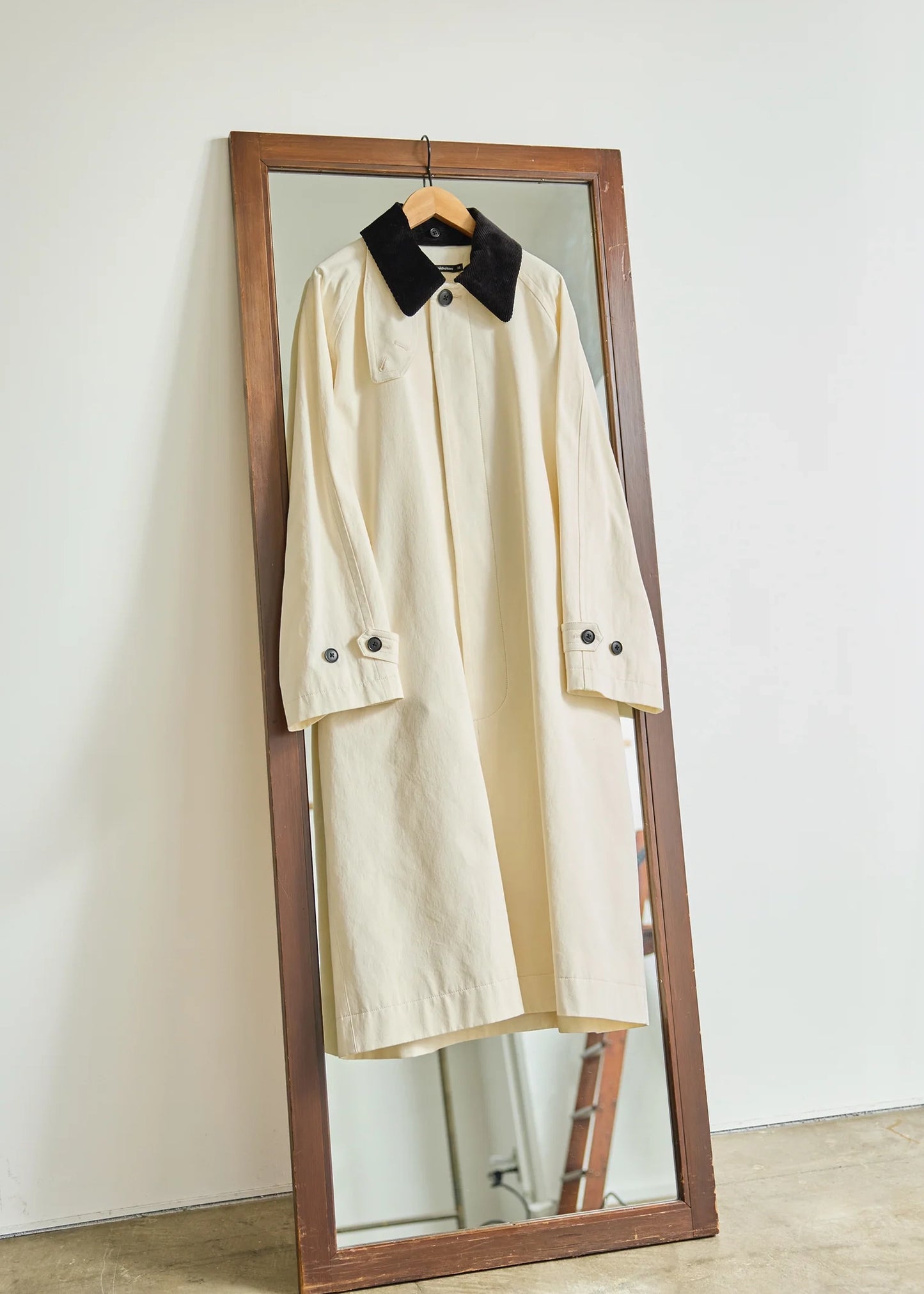 Nicholson-and-Nicholson-Figaro-Chino-Coat