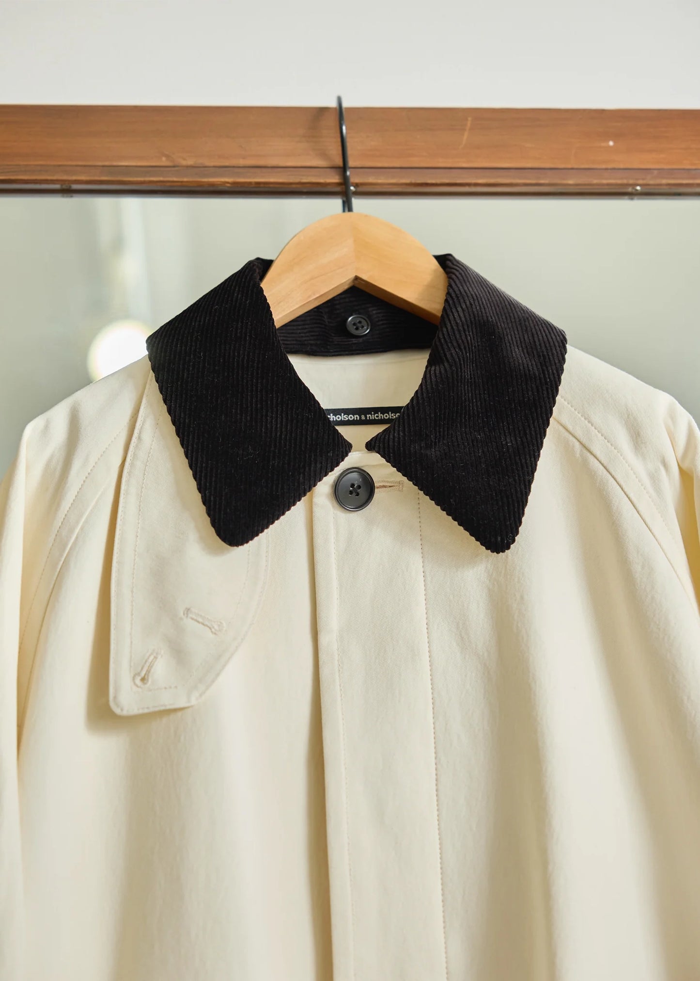 Nicholson-and-Nicholson-Figaro-Chino-Coat