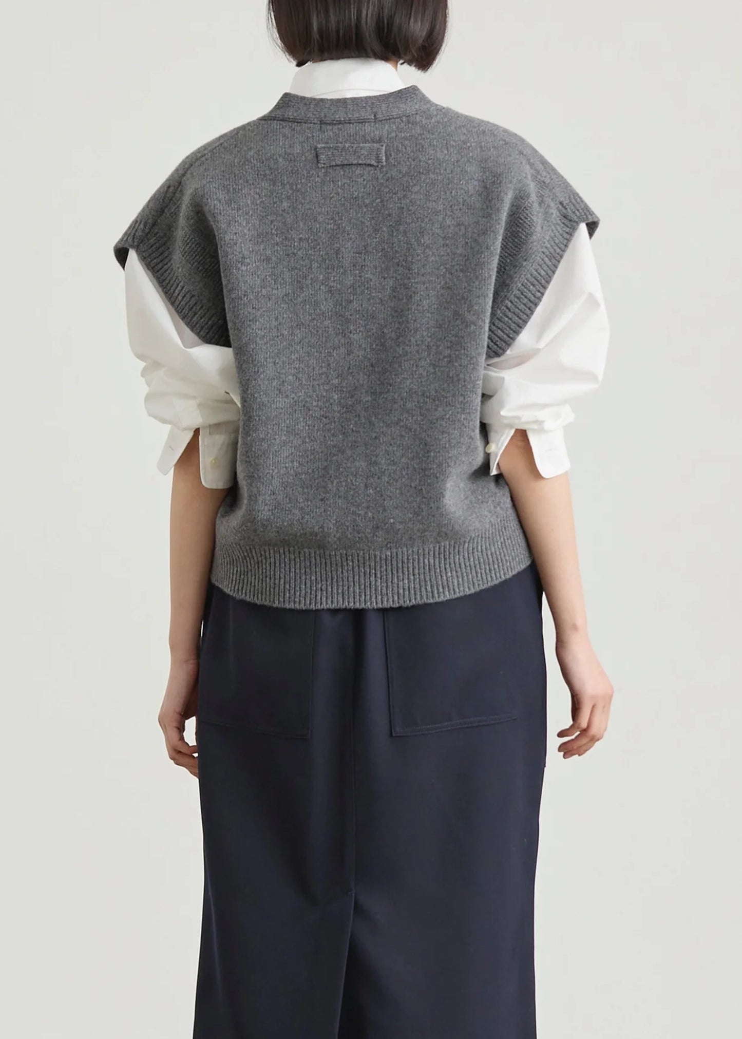 Nicholson-and-Nicholson-Zoe-Sweater-Vest-Grey