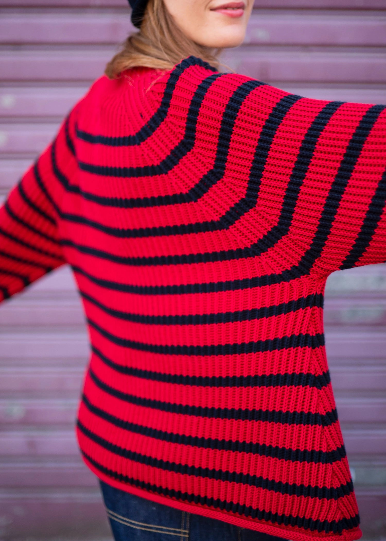Peppino-Peppino-TYPE-152-The-Dorm-Sweater-Red-Navy