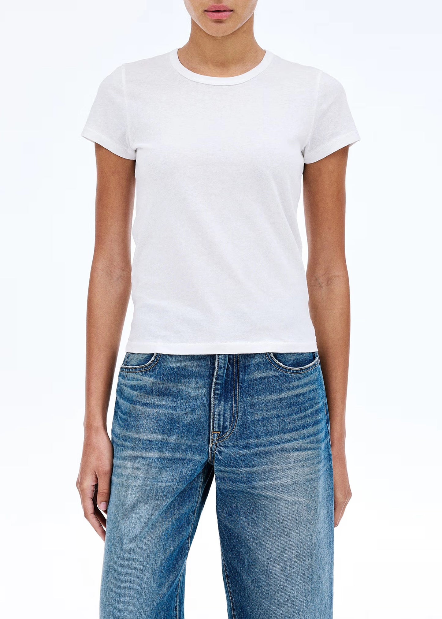 SLVRLAKE-Simple-tee-Natural-White