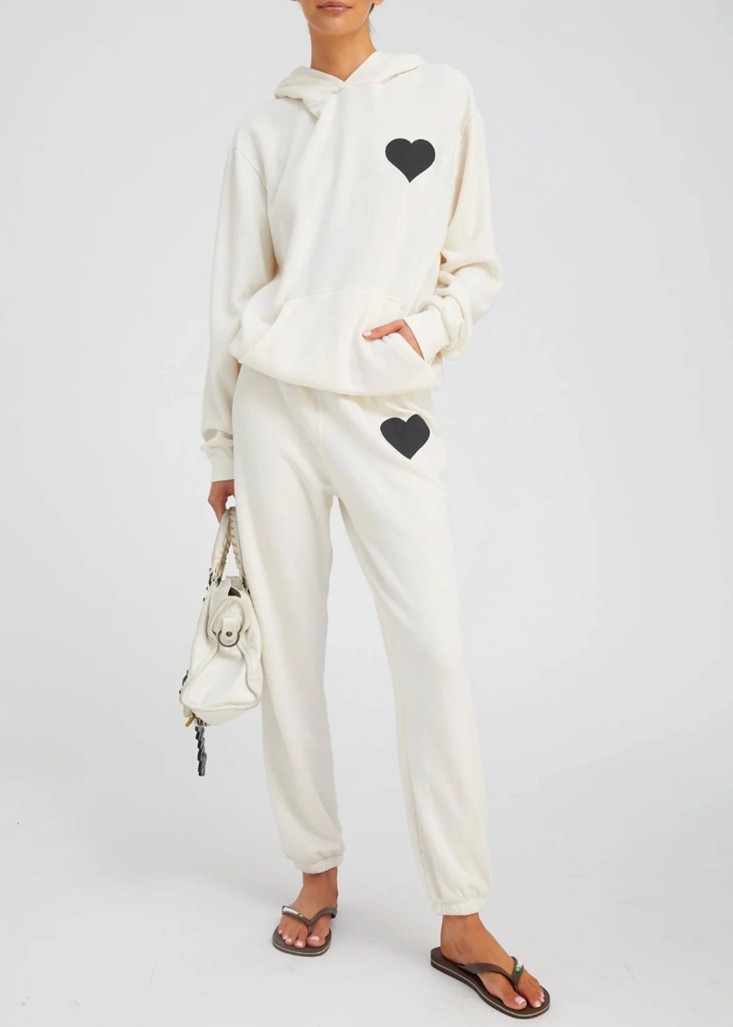 SPRWMN-Heart-Sweatpants-Creme-Black