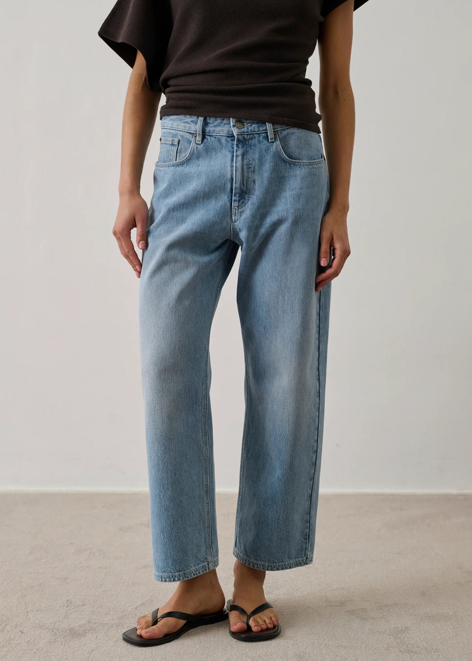 Soeur-Harrison-Jean-light-blue