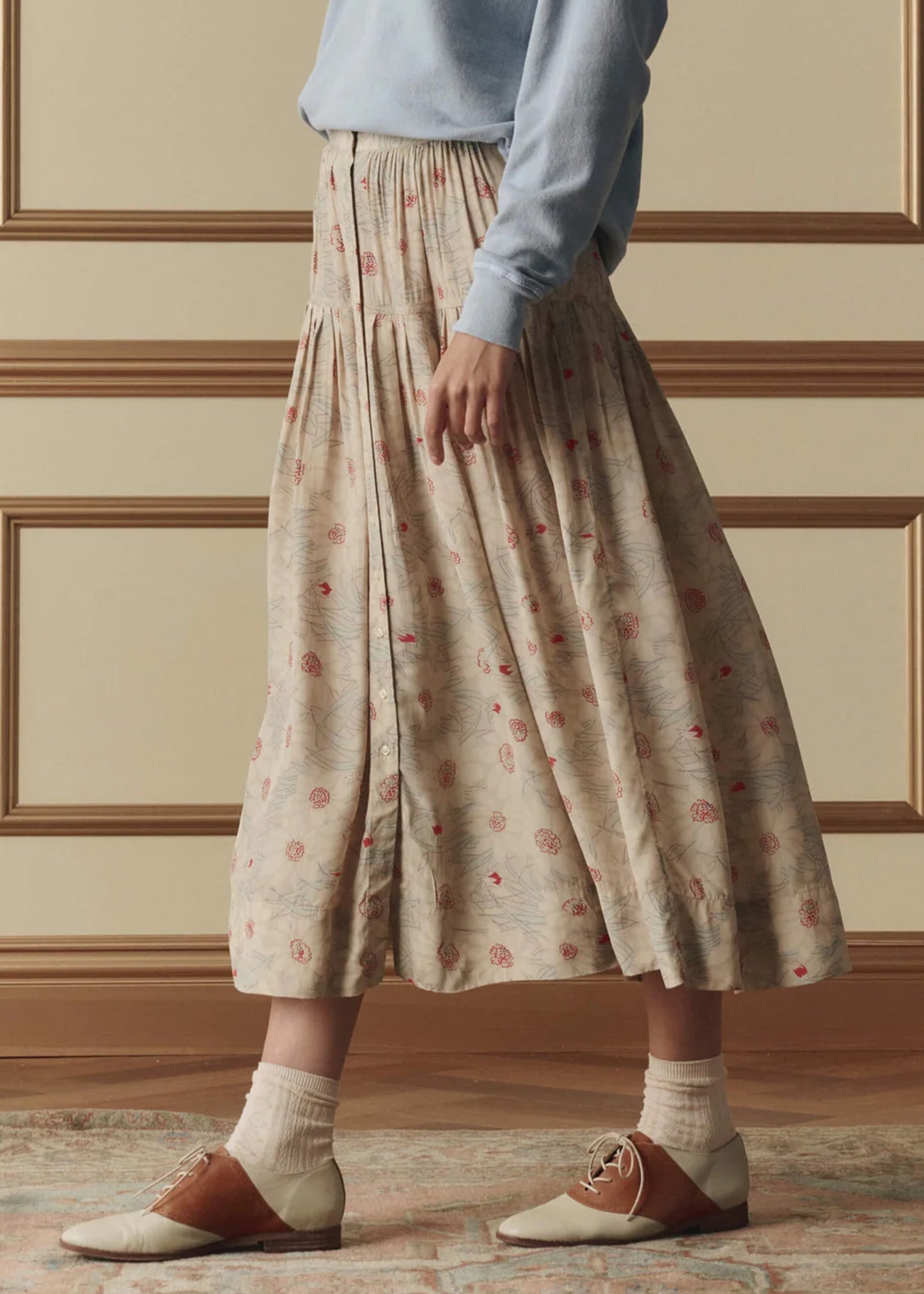 The-Great-The-Highland-Skirt-Champagne-Scattered-Bloom