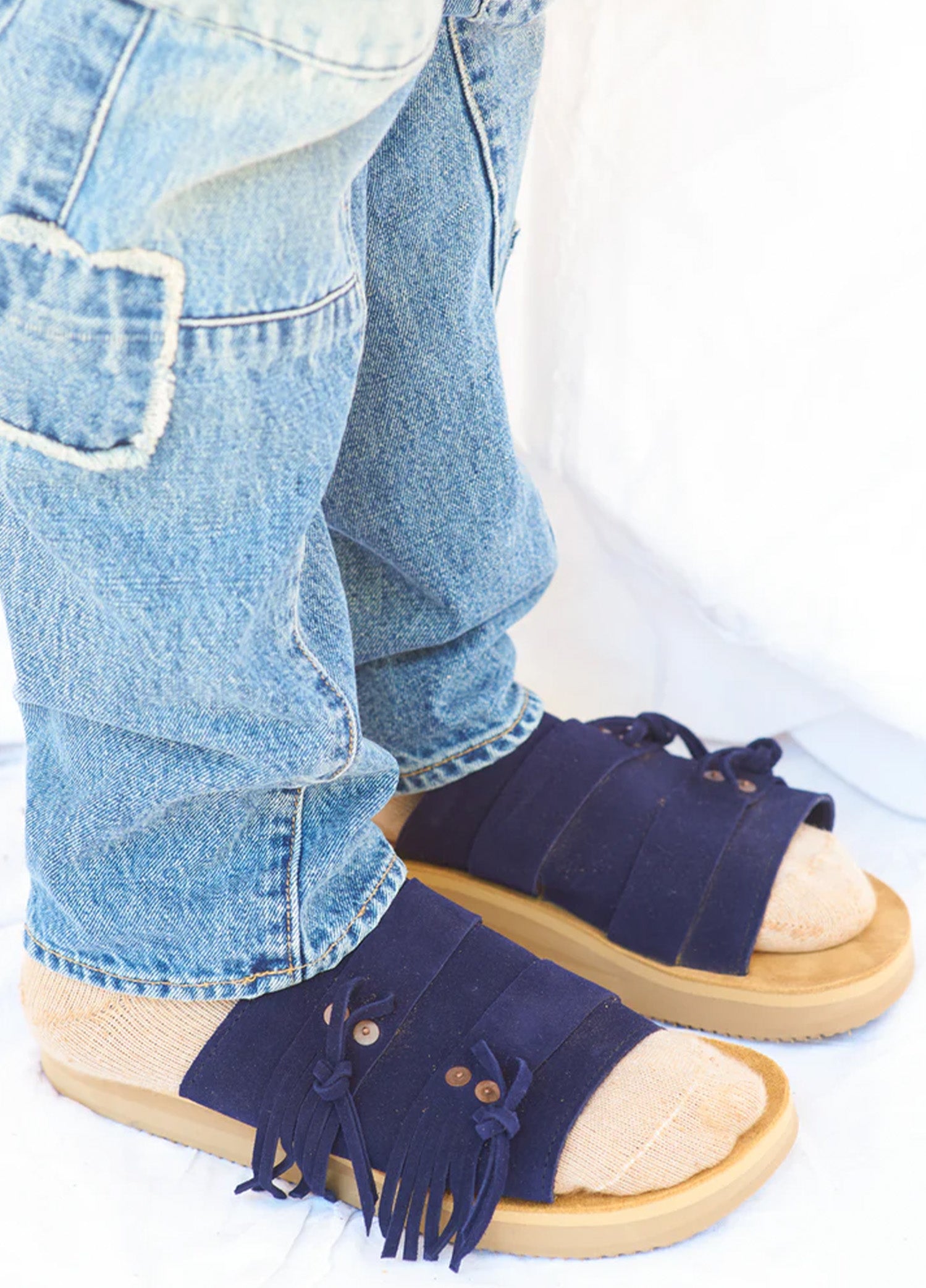 Dr-Collectors-Women's-Cherokee-Suede-navy-Sandal