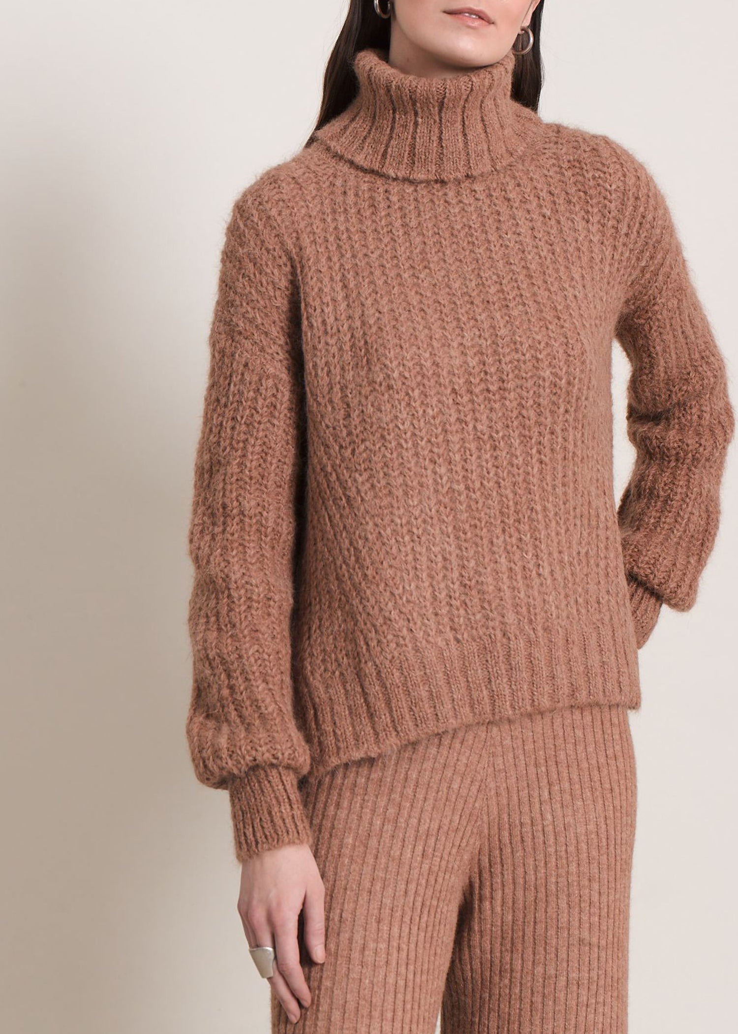 eleven-six-ali-sweater | Sweater | Eleven Six