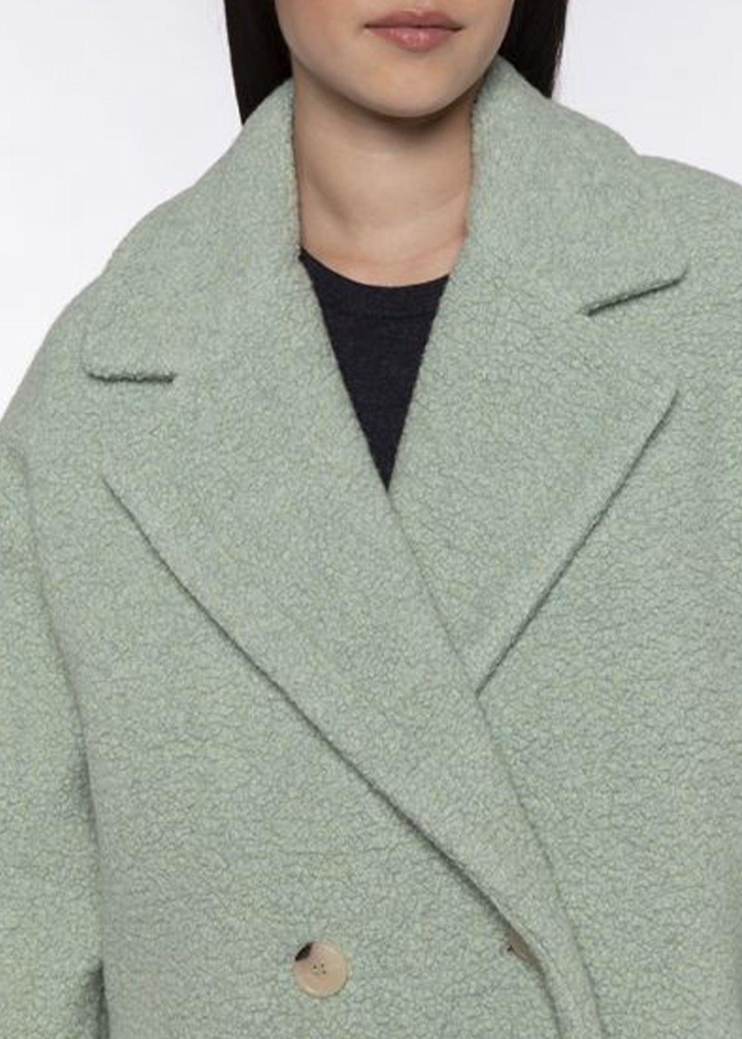 Maison-Lener-OVERSIZED-ALMOND-GREEN-OVERCOAT-IN-SKINSHEEP-FAKE-FUR-OF-WOOL